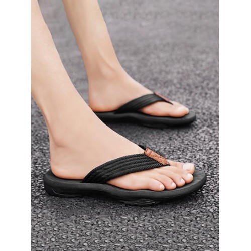 Lightweight Braided Strap Flip Flops